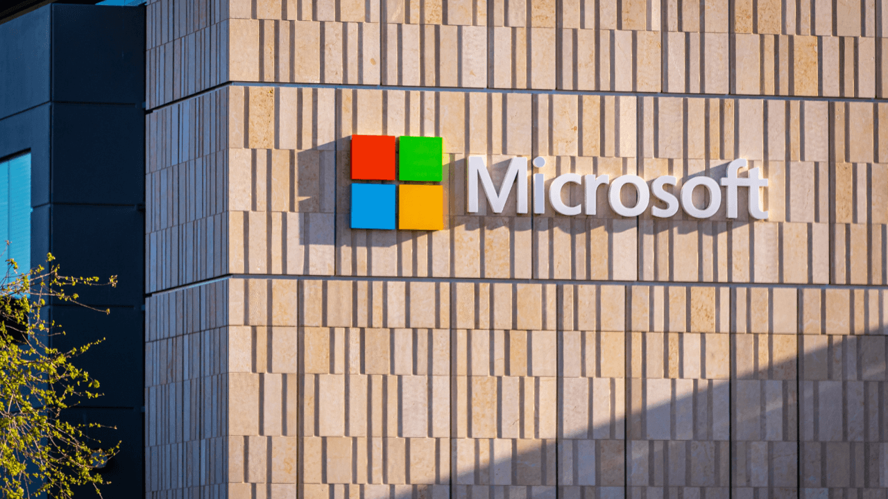 Microsoft'un yapay zeka kuralları: İnsan kontrolüne karşı koyamayacak, hak talep edemeyecek