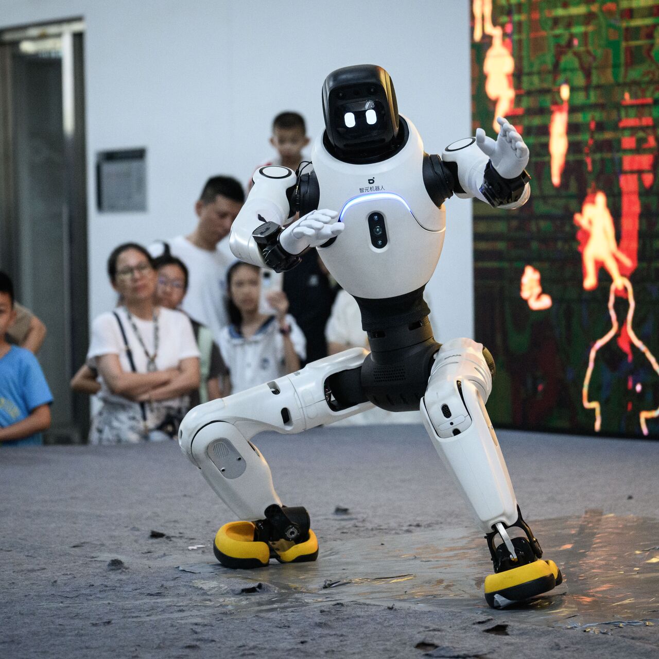 Yapay Zeka Robot Sergisi düzenlendi