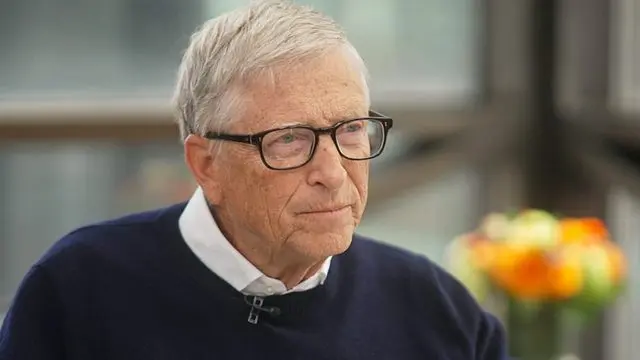 Bill Gates de Umutsuz: "Yapay Zekâ Düzenlemelerinde Küresel Uzlaşı, Soğuk Savaş’taki Nükleer Pazarlıklardan Daha Zor Olacak"